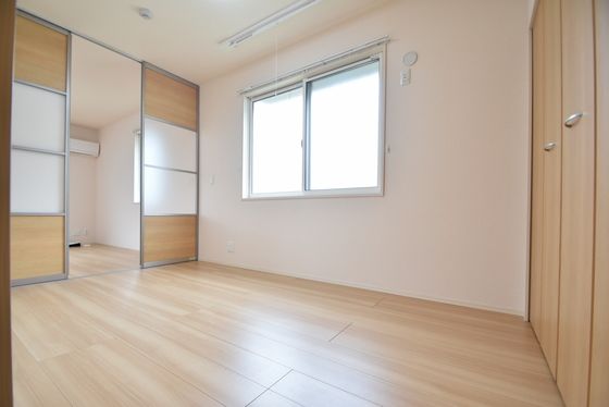 �y���̑������E�X�y�[�X�z�@