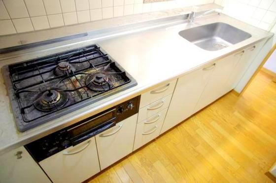 �y���̑��ݔ��z�@