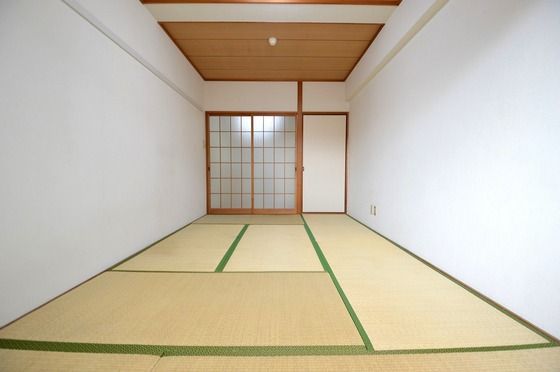 �y���̑������E�X�y�[�X�z�@