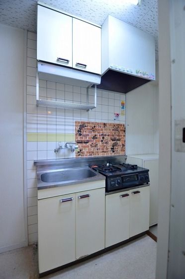 �y�L�b�`���z�@