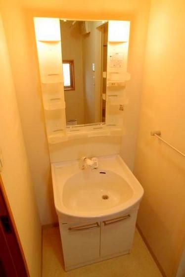 �y���ʏ��z�@