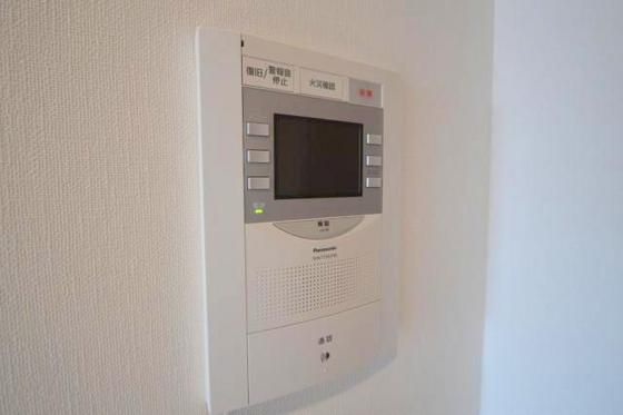 �y�Z�L�����e�B�z�@���j�^�[�t���C���^�[�t�H���ł���l��炵�����S��