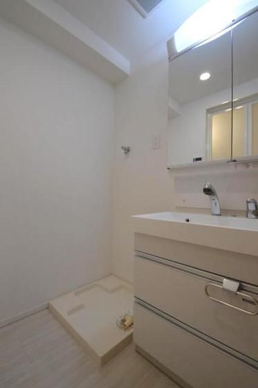 �y���ʏ��z�@�V�����v�[�h���b�T�[�E��������@�u��