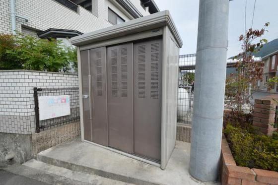 �S�~�u����