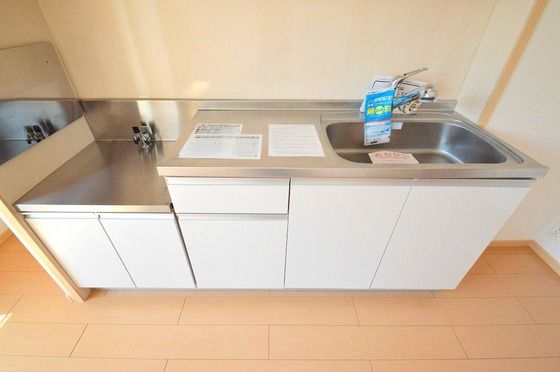 �y�L�b�`���z�@