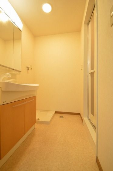 �y���ʏ��z�@