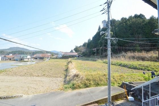 �y���]�z�@