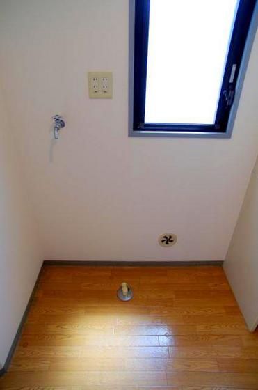 �y���ʏ��z�@