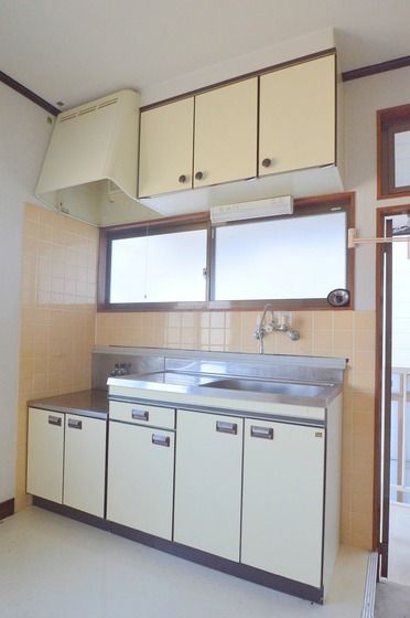 �y�L�b�`���z�@