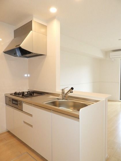 �y�L�b�`���z�@