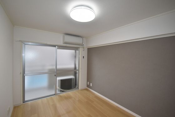 �y���̑������E�X�y�[�X�z�@