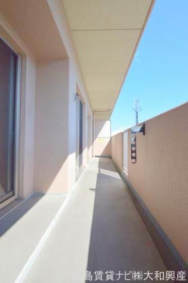 �y�o���R�j�[�z�@