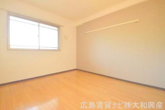 �y���̑������E�X�y�[�X�z�@