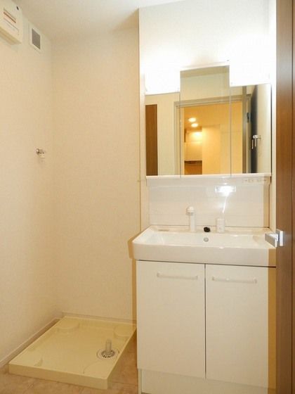 �y���ʏ��z�@