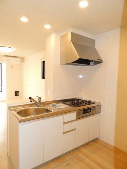 �y�L�b�`���z�@