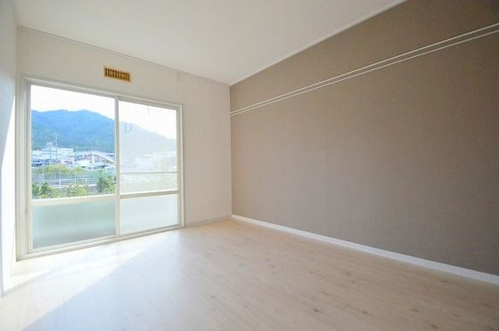 �y���̑������E�X�y�[�X�z�@