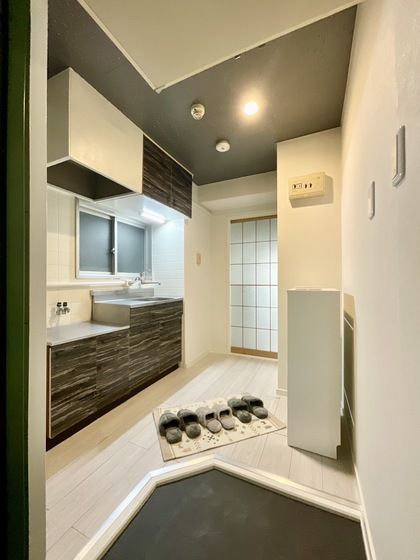 �y���ցz�@