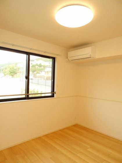 �y���̑������E�X�y�[�X�z�@