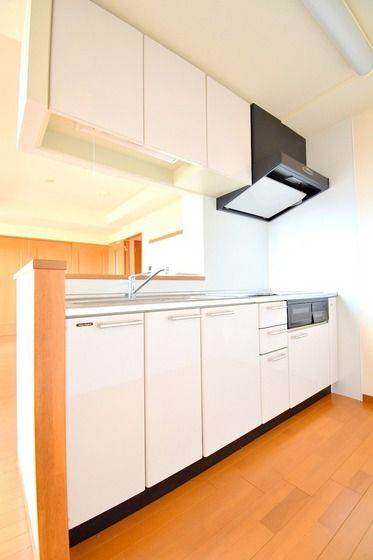 �y�L�b�`���z�@