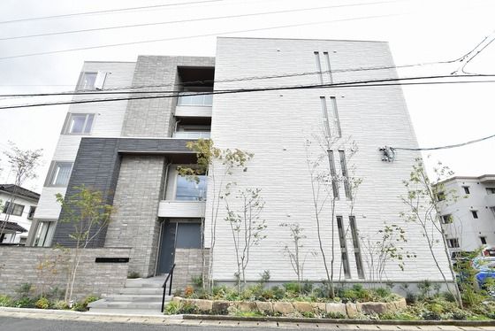 �y�����O�ρz�@