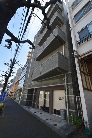 �y�����O�ρz�@