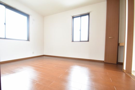 �y���̑������E�X�y�[�X�z�@