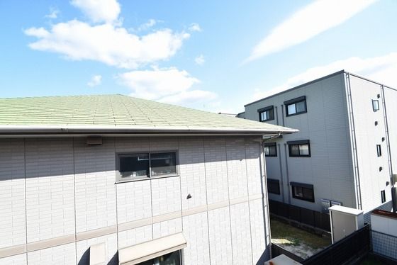 �y���]�z�@