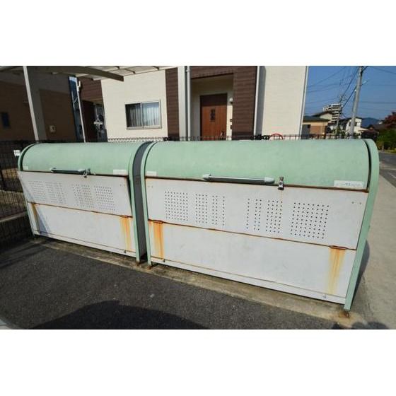 �����S�~�u��