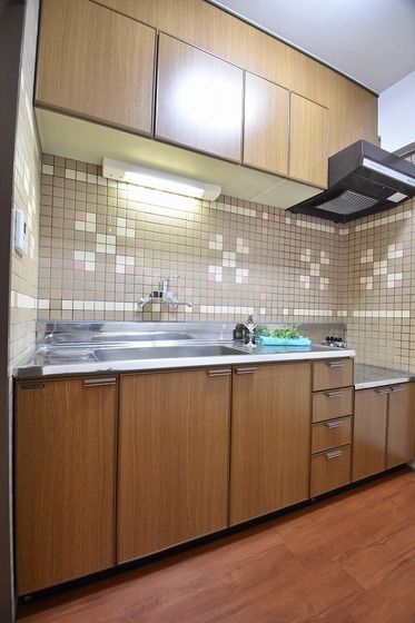 �y�L�b�`���z�@