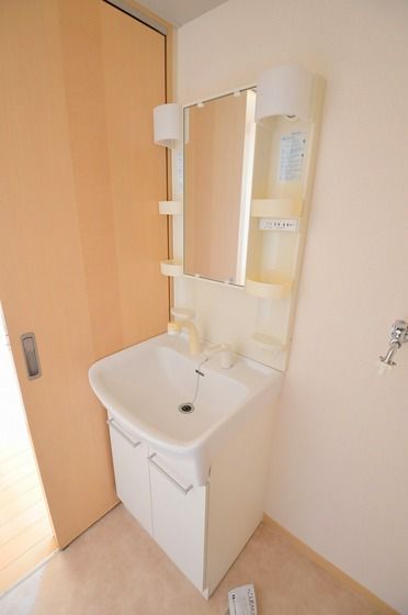 �y���ʏ��z�@