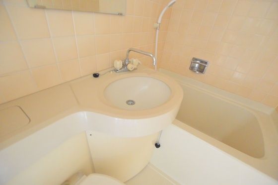 �y���ʏ��z�@