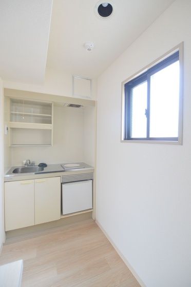 �y�L�b�`���z�@