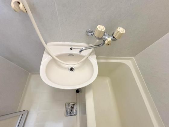 �y���ʏ��z�@