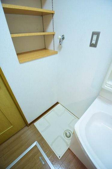 �y���̑��ݔ��z�@