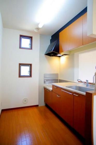 �y�L�b�`���z�@