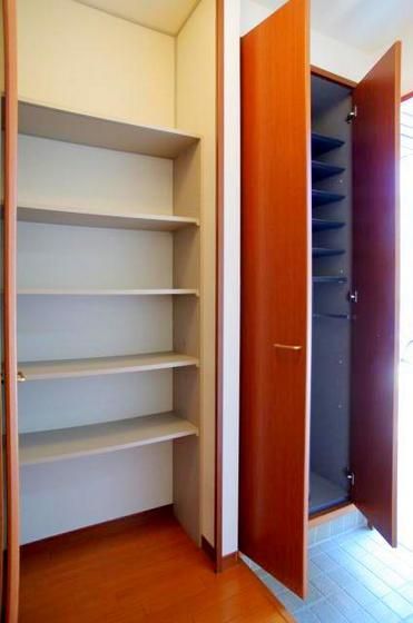 �y���̑��ݔ��z�@