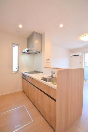 �y���̑������E�X�y�[�X�z�@