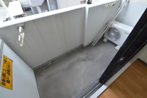 �y�o���R�j�[�z�@