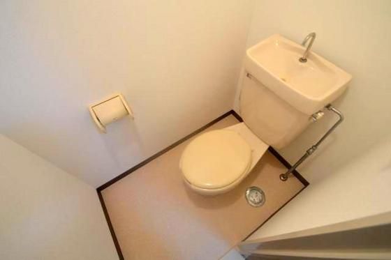 �y�g�C���z�@