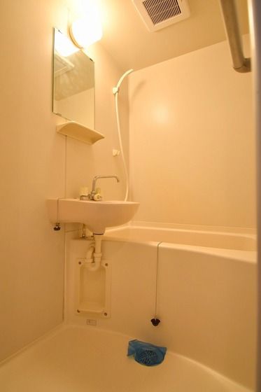 �y���ʏ��z�@