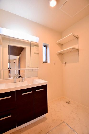 �y���ʏ��z�@