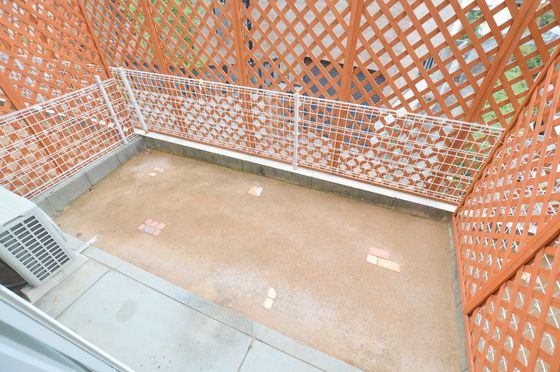 �y�o���R�j�[�z�@