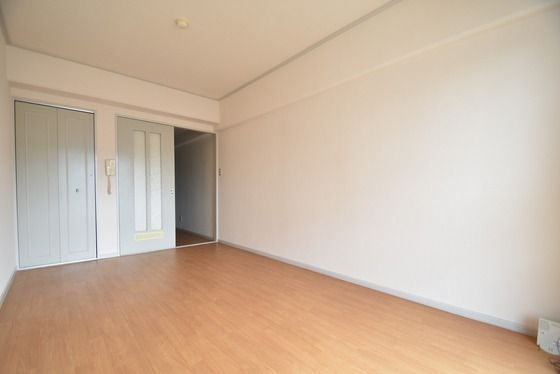 �y���̑������E�X�y�[�X�z�@