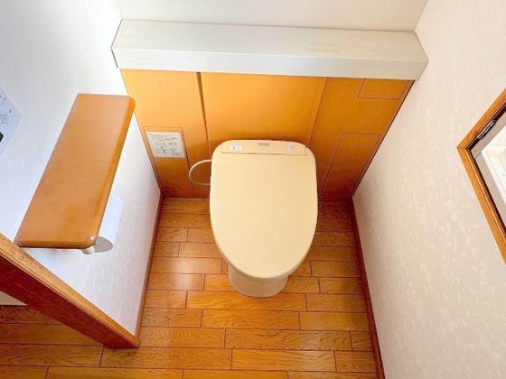 �y�g�C���z�@