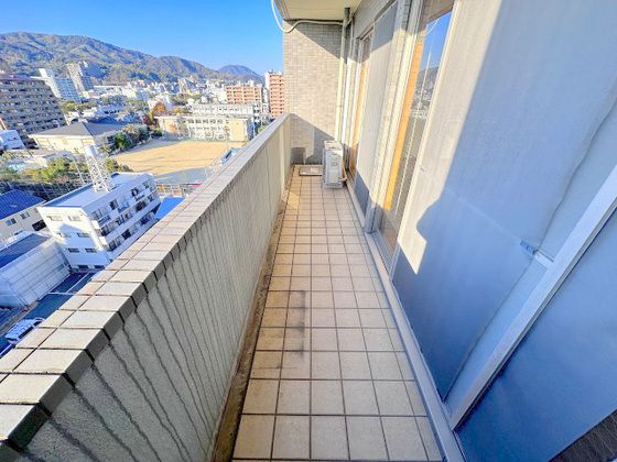 �y�o���R�j�[�z�@