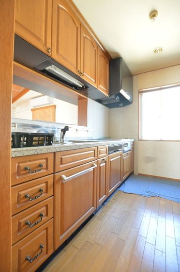 �y�L�b�`���z�@