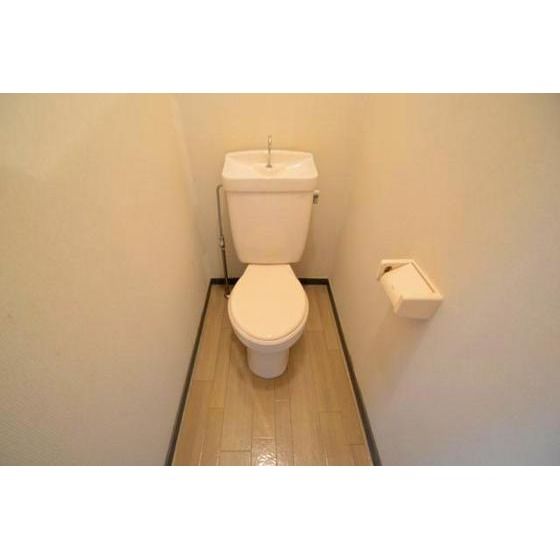 �y�g�C���z�@