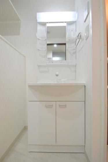 �y���ʏ��z�@�V�����v�h���b�T�[