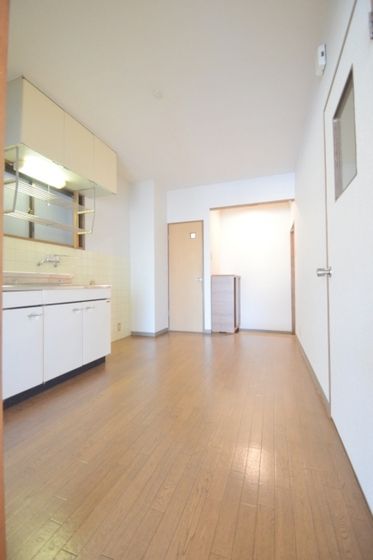 �y�����E���r���O�z�@�c�j6.0��