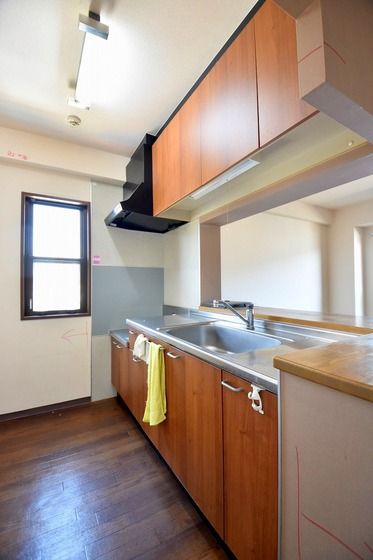 �y�L�b�`���z�@